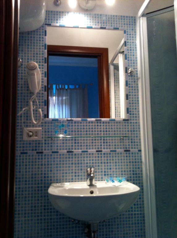 Hotel Sweet Dream Roma Termini Pokój zdjęcie